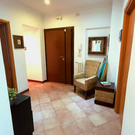 Tiburtina Guest House Metro Rebbibia