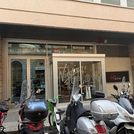 Domi 10 Apartment, Stazione Termini, Via Curtatone 12