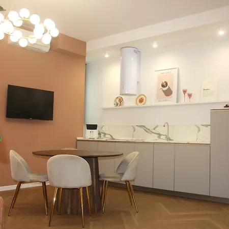 Domus San Pietro Apartment