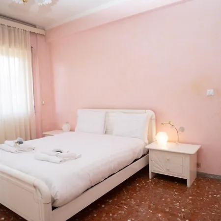 Charme Vintage And Comfort Two Steps From Metro A