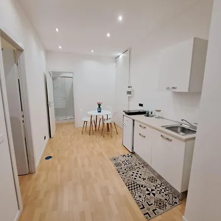 Towermorange Apartment
