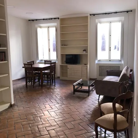Borgo In Elegante Appartamento