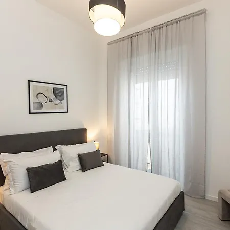 Constance Terrace Apartment By Rental In Rome