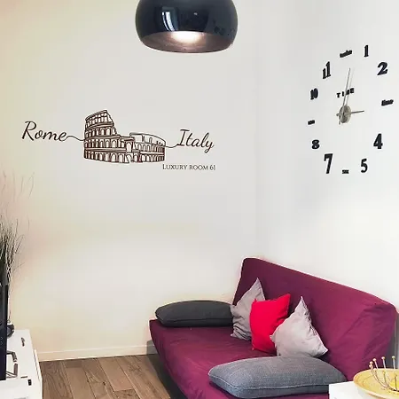 Sixty One Luxury Room
