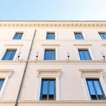 Sonder By Marriott Bonvoy Barberini Apartments Piazza Barberini