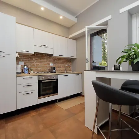 Eur Trepini Luxury Loft Apartment