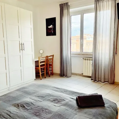Apartament Basilica Santa Maria Ausiliatrice