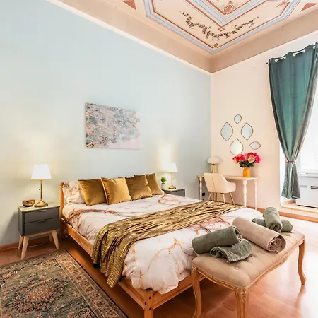 Апартаменты The Bright Maraja Roma Centro Luxury Boutique Retreat