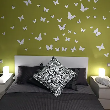 Jubilee 1 Apartment