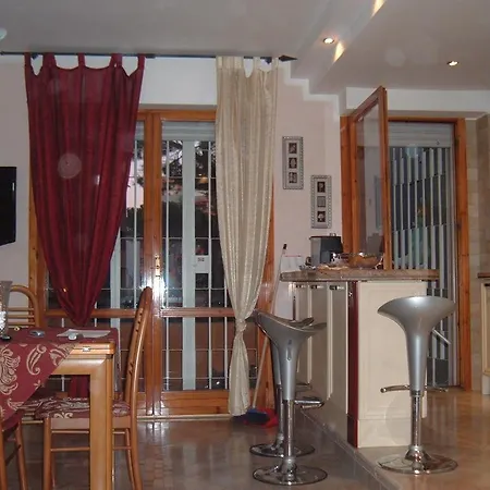 Casa Vacanza Gaudenti Bed and Breakfast