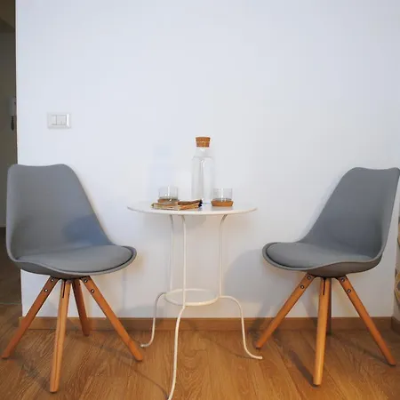 Interno 11 Apartment