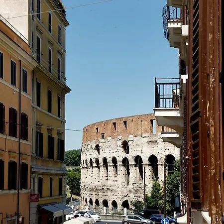 Colosseo Apartments And Rooms - Rome City Centre