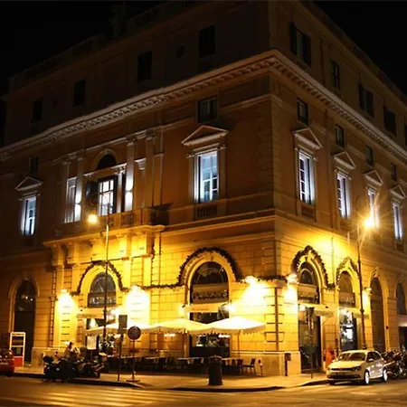 Отель The Roma House