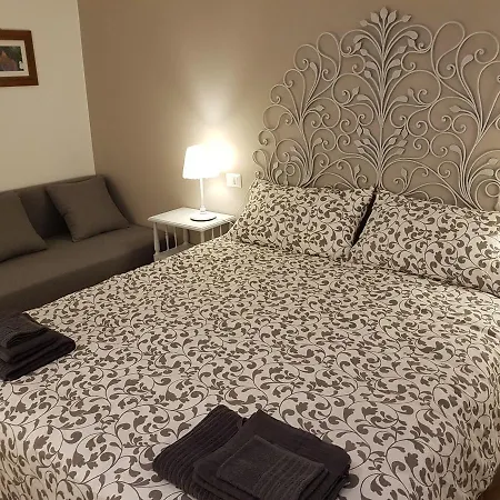 Vatican Tolemaide Apartment