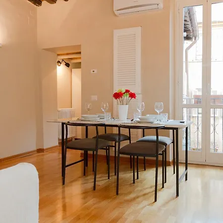 Navona Typical Apartment