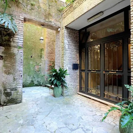 Vaticano Apartments