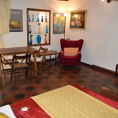 Via Degli Zingari Apartment