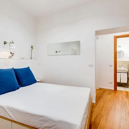Lovely And Modern Nest Near The Colosseum