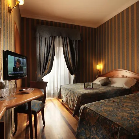 Hotel Hs 311