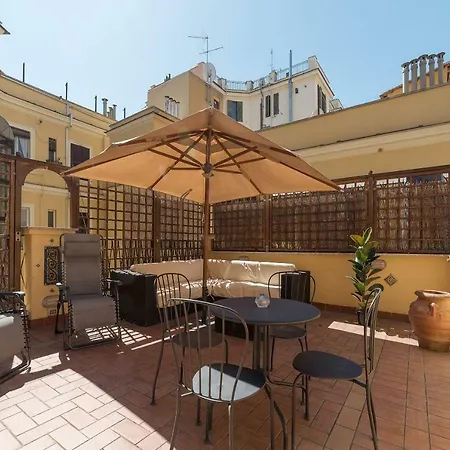 Vatican Luxury Terrace Apartment