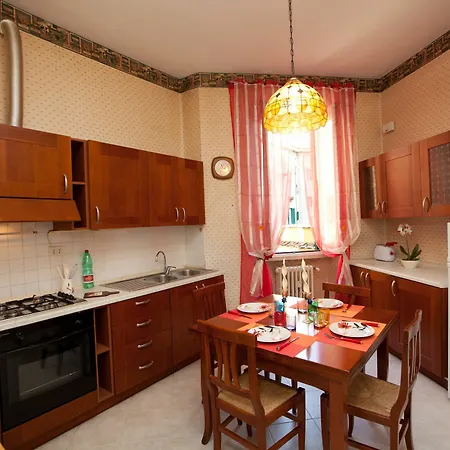 Prati Apartment