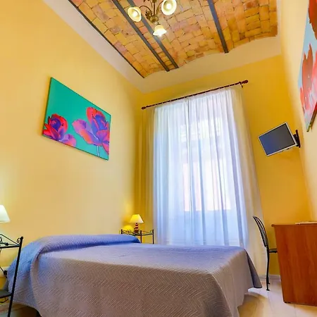 Gordon'S Apartment
