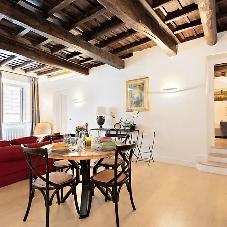 Rome As You Feel - Trevi Luxury Apartment