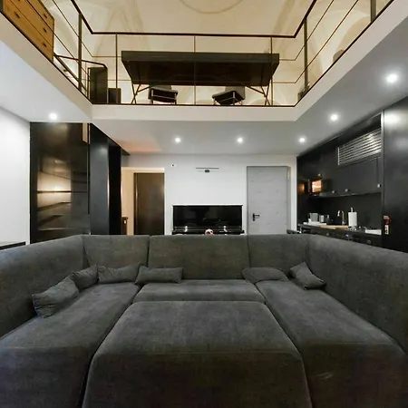 Ricci Apartment