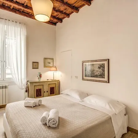 Guesthouse O Affittacamere Casa Fienaroli 2