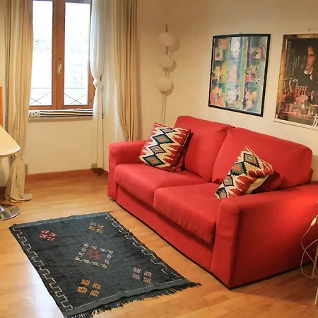 Hello Vatican Apartment