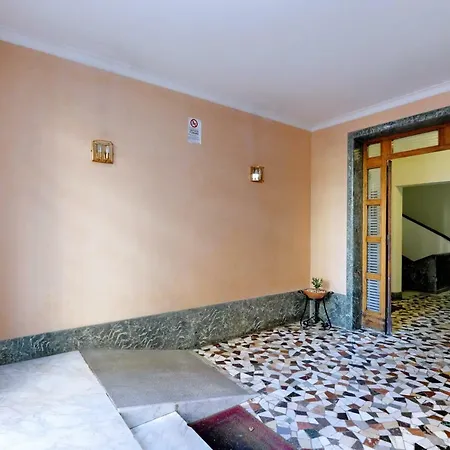 Bbhome Trastevere Station White Chic Apartment
