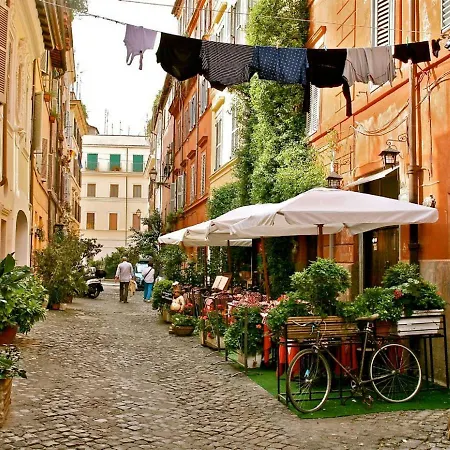 Panoramic Castle Apt Trastevere