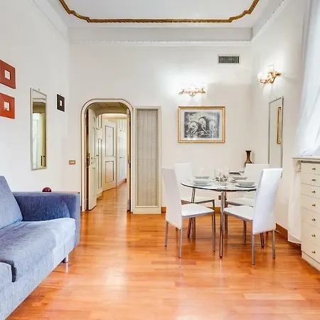 Elegant Apartment Rome