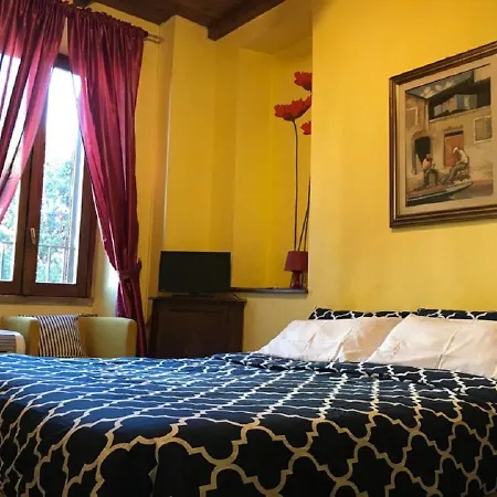 Kenzo & Kiara Guest House