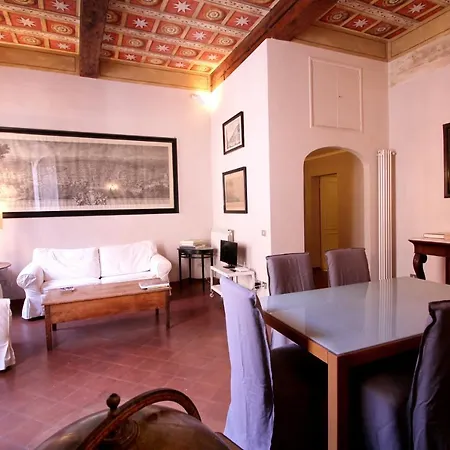 Family 2Br Apartment In Via Giulia
