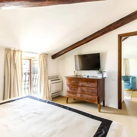 Palazzo Ruspoli Suite