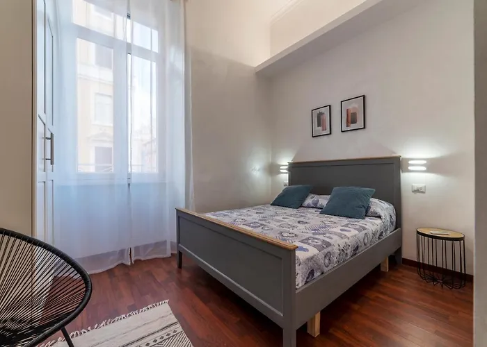 Guesthost - Roma Termini Big Apartment