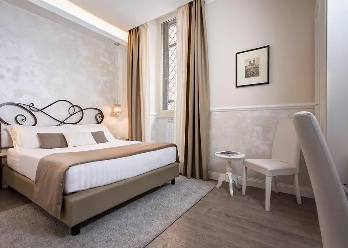 Relais de l'Opera Suites
