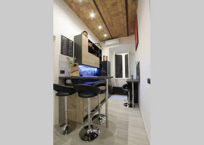 Elegant Apartment In Inner City At Vatican - Netflix And Optical Fiber