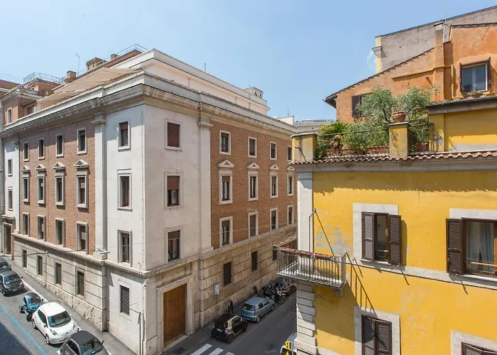 Monti Flat Rental In Rome