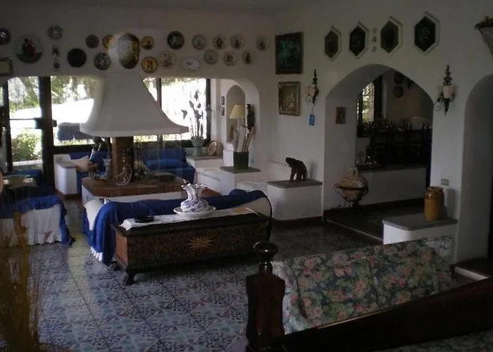 Villa Point