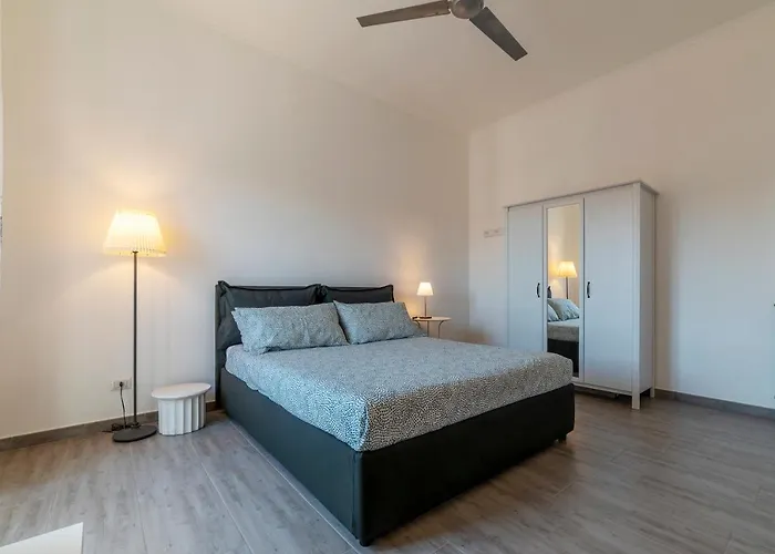 Guesthost - San Lorenzo Functional Flat