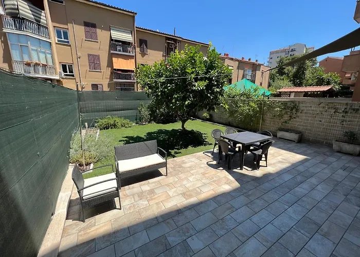Casa Paestum. Your Wonderful Garden In Rome