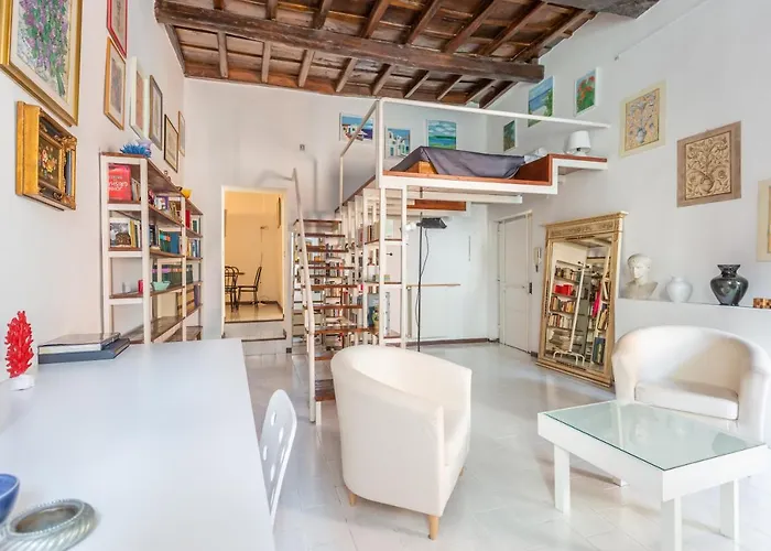 Daplace - Giulia Apartment