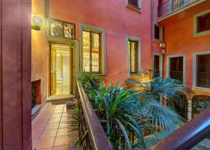 My Piazza Navona Dream Split Level Apartment - Top Collection