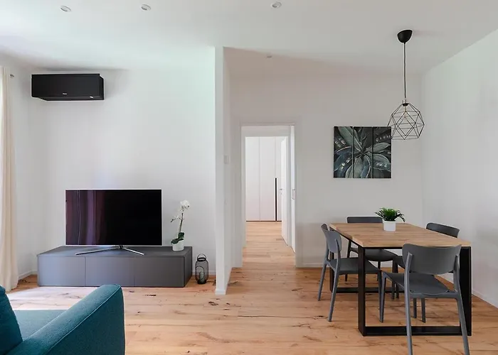 Exclusive Apartment In Trastevere