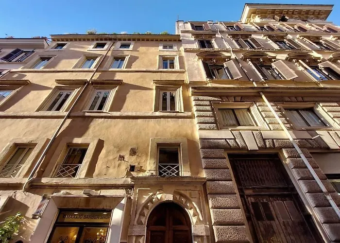 Navona Elegant Two Bedroom Apartment