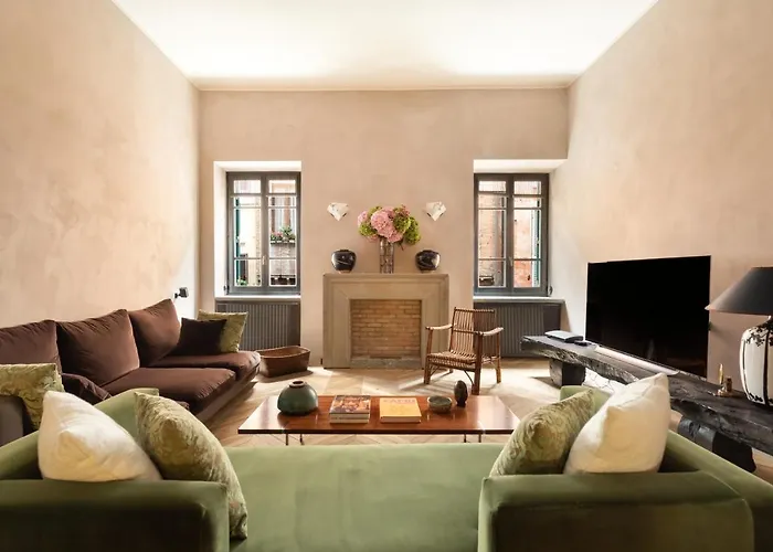 Casa Terra, a Burghesius home