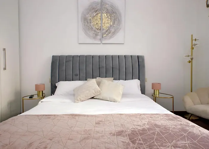 Domus Lou Luxury Apartment In Trastevere Roma