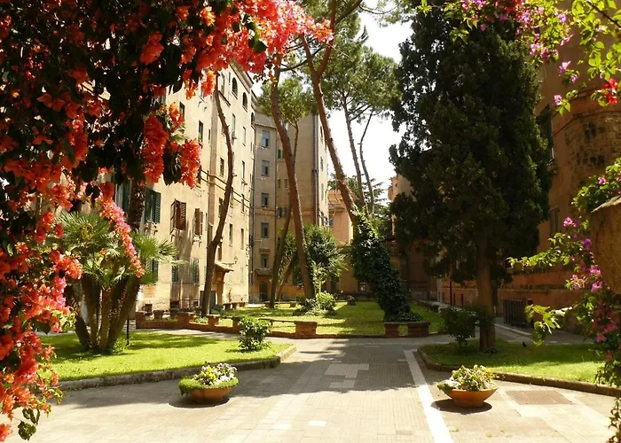 Dimora Del Papa Rome Apartments